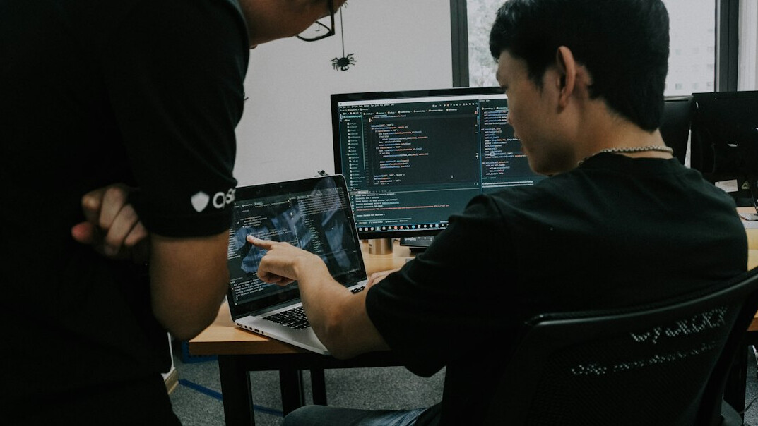 developer pair programming session